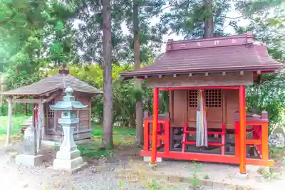 二渡神社の末社・摂社