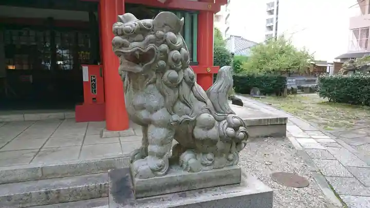 泥江縣神社の狛犬