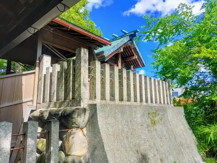 神明社の本殿・本堂