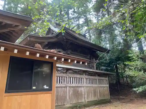 成田熊野神社の{uncategorized: "未分類", other: "その他", undefined: "問題あり", building: "その他建物", grave: "お墓", sacred_gate: "鳥居", guardian: "狛犬", statue: "像", buddha: "仏像", history: "歴史", nature: "自然", garden: "庭園", animal: "動物", pagoda: "塔", temizu: "手水舎", mountain_gate: "山門・神門", sanctuary: "本殿・本堂", subordinate: "末社・摂社", art: "芸術", scenery: "景色", jizo: "地蔵", ema: "絵馬", goshuin: "御朱印", omikuji: "おみくじ", items: "授与品その他", amulet: "お守り", goshuincho: "御朱印帳", eats: "食事", festival: "お祭り", votive_dance: "神楽", shichigosan: "七五三参", wedding: "結婚式", experience: "体験その他", initially: "初詣", around: "周辺", anti_infection: "感染症対策"}