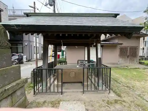 二子神社の{uncategorized: "未分類", other: "その他", undefined: "問題あり", building: "その他建物", grave: "お墓", sacred_gate: "鳥居", guardian: "狛犬", statue: "像", buddha: "仏像", history: "歴史", nature: "自然", garden: "庭園", animal: "動物", pagoda: "塔", temizu: "手水舎", mountain_gate: "山門・神門", sanctuary: "本殿・本堂", subordinate: "末社・摂社", art: "芸術", scenery: "景色", jizo: "地蔵", ema: "絵馬", goshuin: "御朱印", omikuji: "おみくじ", items: "授与品その他", amulet: "お守り", goshuincho: "御朱印帳", eats: "食事", festival: "お祭り", votive_dance: "神楽", shichigosan: "七五三参", wedding: "結婚式", experience: "体験その他", initially: "初詣", around: "周辺", anti_infection: "感染症対策"}