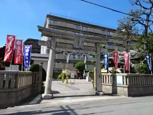 塚本神社の鳥居