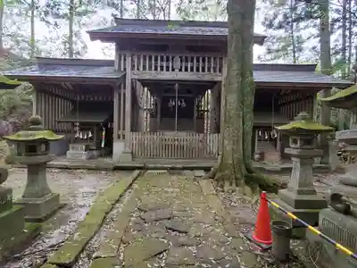境神社の本殿・本堂