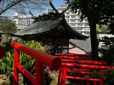品川神社の{uncategorized: "未分類", other: "その他", undefined: "問題あり", building: "その他建物", grave: "お墓", sacred_gate: "鳥居", guardian: "狛犬", statue: "像", buddha: "仏像", history: "歴史", nature: "自然", garden: "庭園", animal: "動物", pagoda: "塔", temizu: "手水舎", mountain_gate: "山門・神門", sanctuary: "本殿・本堂", subordinate: "末社・摂社", art: "芸術", scenery: "景色", jizo: "地蔵", ema: "絵馬", goshuin: "御朱印", omikuji: "おみくじ", items: "授与品その他", amulet: "お守り", goshuincho: "御朱印帳", eats: "食事", festival: "お祭り", votive_dance: "神楽", shichigosan: "七五三参", wedding: "結婚式", experience: "体験その他", initially: "初詣", around: "周辺", anti_infection: "感染症対策"}