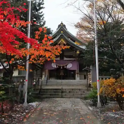 彌彦神社　(伊夜日子神社)の本殿・本堂