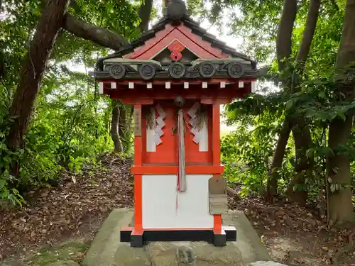 八幡神社の末社