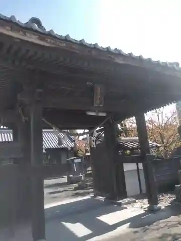 産土神社の山門・神門