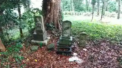 八幡神社の建物その他