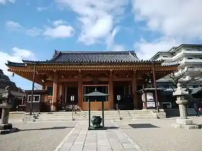 壬生寺の本殿・本堂