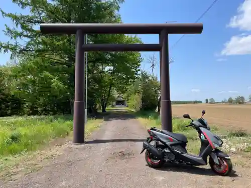 上更別神社の鳥居