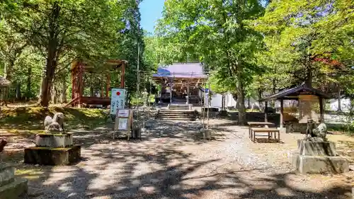 雨紛神社の本殿