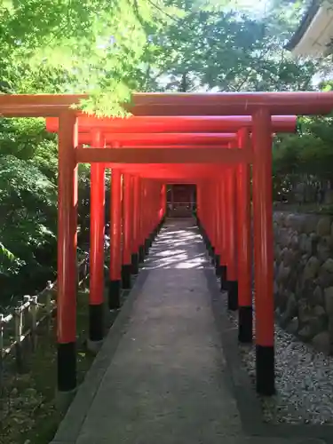 尊永寺の鳥居