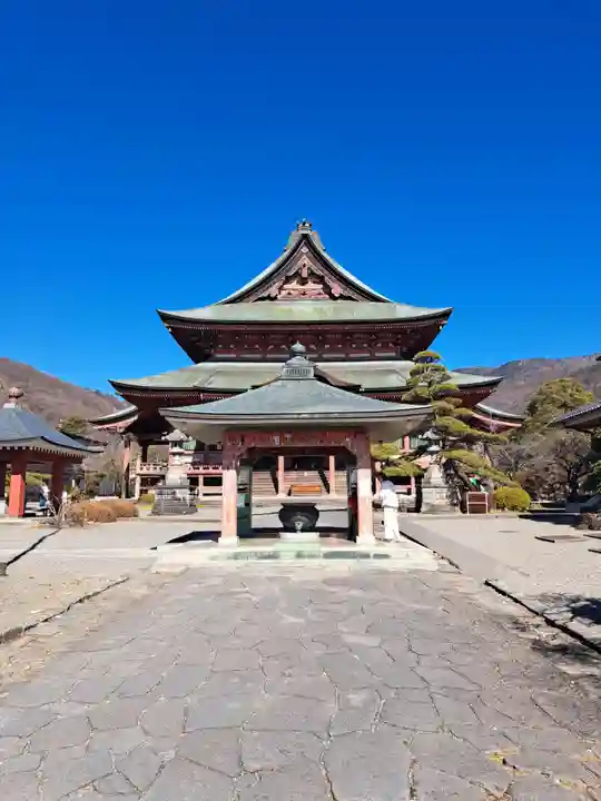 甲斐善光寺(山梨県)