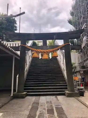 高輪神社の鳥居