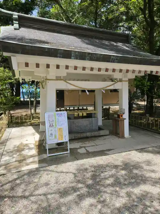 宮崎縣護國神社の{uncategorized: "未分類", other: "その他", undefined: "問題あり", building: "その他建物", grave: "お墓", sacred_gate: "鳥居", guardian: "狛犬", statue: "像", buddha: "仏像", history: "歴史", nature: "自然", garden: "庭園", animal: "動物", pagoda: "塔", temizu: "手水舎", mountain_gate: "山門・神門", sanctuary: "本殿・本堂", subordinate: "末社・摂社", art: "芸術", scenery: "景色", jizo: "地蔵", ema: "絵馬", goshuin: "御朱印", omikuji: "おみくじ", items: "授与品その他", amulet: "お守り", goshuincho: "御朱印帳", eats: "食事", festival: "お祭り", votive_dance: "神楽", shichigosan: "七五三参", wedding: "結婚式", experience: "体験その他", initially: "初詣", around: "周辺", anti_infection: "感染症対策"}