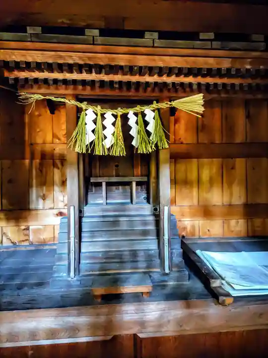 神明社(大塚町)の末社・摂社