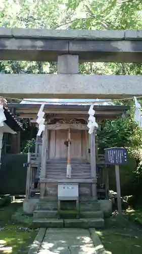 姥神大神宮の鳥居