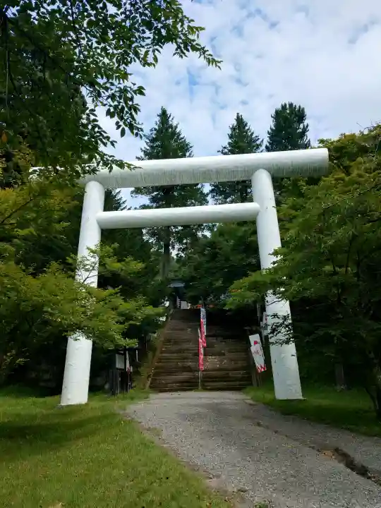 土津神社|こどもと出世の神さま(福島県)