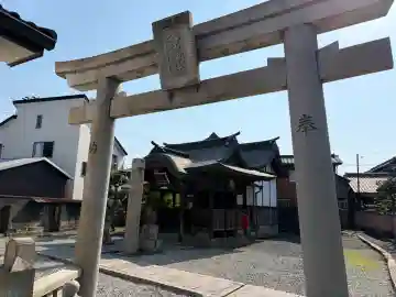 大江神社の{uncategorized: "未分類", other: "その他", undefined: "問題あり", building: "その他建物", grave: "お墓", sacred_gate: "鳥居", guardian: "狛犬", statue: "像", buddha: "仏像", history: "歴史", nature: "自然", garden: "庭園", animal: "動物", pagoda: "塔", temizu: "手水舎", mountain_gate: "山門・神門", sanctuary: "本殿・本堂", subordinate: "末社・摂社", art: "芸術", scenery: "景色", jizo: "地蔵", ema: "絵馬", goshuin: "御朱印", omikuji: "おみくじ", items: "授与品その他", amulet: "お守り", goshuincho: "御朱印帳", eats: "食事", festival: "お祭り", votive_dance: "神楽", shichigosan: "七五三参", wedding: "結婚式", experience: "体験その他", initially: "初詣", around: "周辺", anti_infection: "感染症対策"}