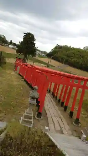 高屋敷稲荷神社の鳥居