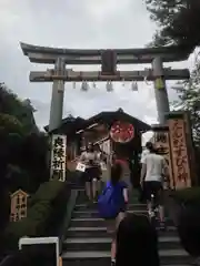 地主神社の鳥居