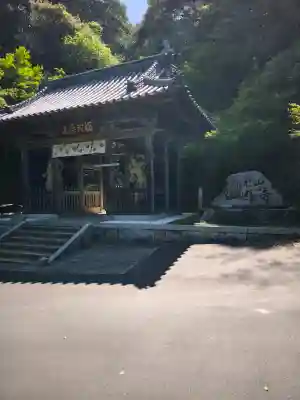 仙遊寺の{uncategorized: "未分類", other: "その他", undefined: "問題あり", building: "その他建物", grave: "お墓", sacred_gate: "鳥居", guardian: "狛犬", statue: "像", buddha: "仏像", history: "歴史", nature: "自然", garden: "庭園", animal: "動物", pagoda: "塔", temizu: "手水舎", mountain_gate: "山門・神門", sanctuary: "本殿・本堂", subordinate: "末社・摂社", art: "芸術", scenery: "景色", jizo: "地蔵", ema: "絵馬", goshuin: "御朱印", omikuji: "おみくじ", items: "授与品その他", amulet: "お守り", goshuincho: "御朱印帳", eats: "食事", festival: "お祭り", votive_dance: "神楽", shichigosan: "七五三参", wedding: "結婚式", experience: "体験その他", initially: "初詣", around: "周辺", anti_infection: "感染症対策"}