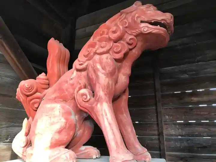 曩祖八幡宮の狛犬