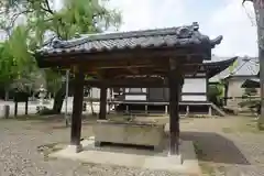 専修寺の手水