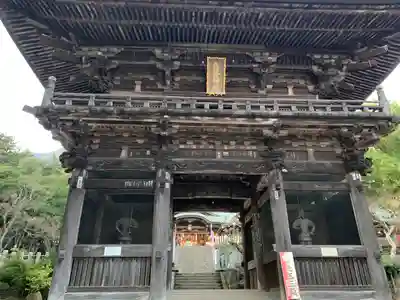 筑波山神社の山門・神門