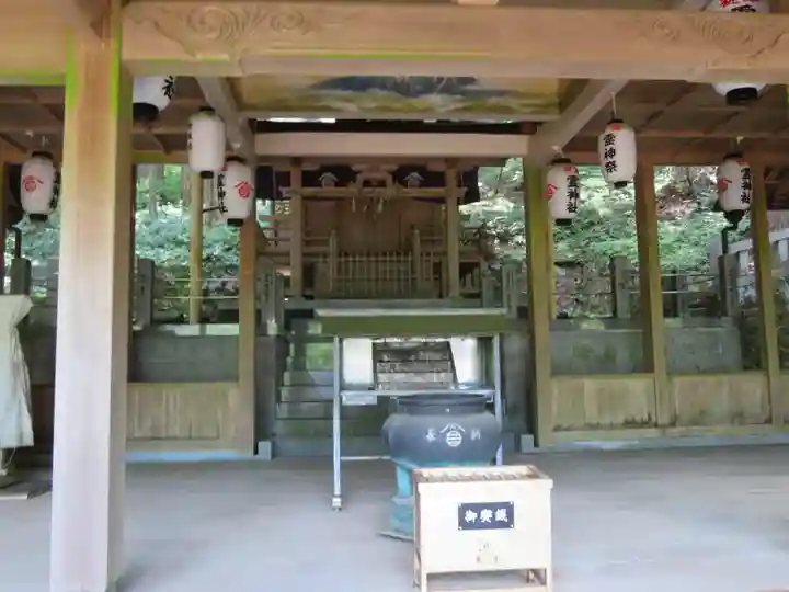 御嶽神社(王滝口)里宮の本殿・本堂