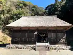 岩屋熊野座神社の本殿