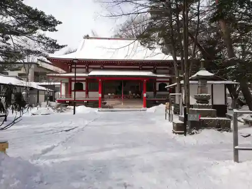 光泉寺の本殿・本堂
