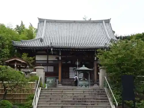 妙蓮寺の本殿・本堂