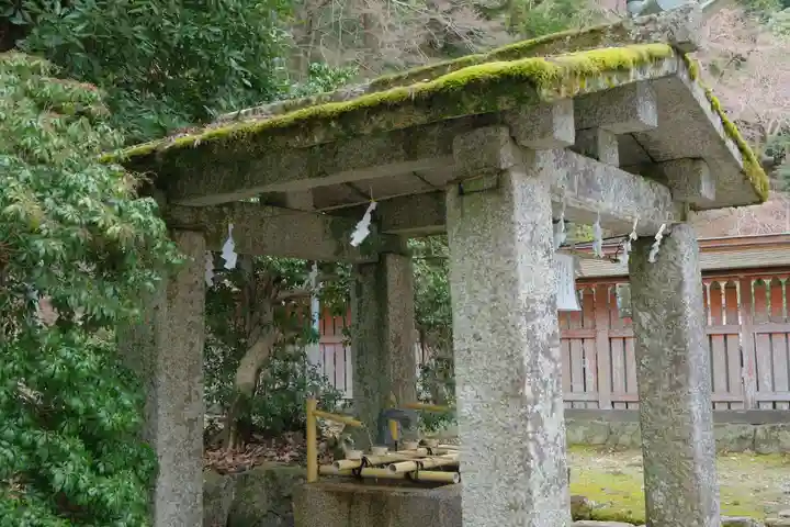 日吉大社の手水舎
