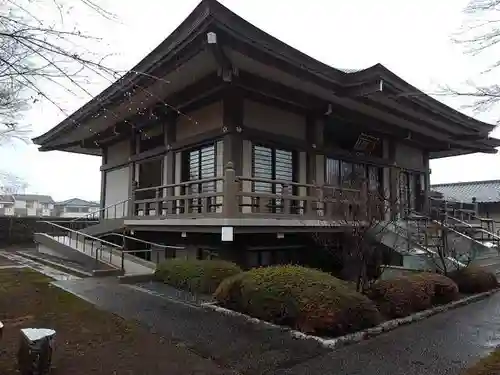 宝泉寺の本殿