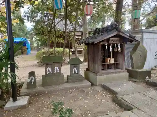 葛西神社の{uncategorized: "未分類", other: "その他", undefined: "問題あり", building: "その他建物", grave: "お墓", sacred_gate: "鳥居", guardian: "狛犬", statue: "像", buddha: "仏像", history: "歴史", nature: "自然", garden: "庭園", animal: "動物", pagoda: "塔", temizu: "手水舎", mountain_gate: "山門・神門", sanctuary: "本殿・本堂", subordinate: "末社・摂社", art: "芸術", scenery: "景色", jizo: "地蔵", ema: "絵馬", goshuin: "御朱印", omikuji: "おみくじ", items: "授与品その他", amulet: "お守り", goshuincho: "御朱印帳", eats: "食事", festival: "お祭り", votive_dance: "神楽", shichigosan: "七五三参", wedding: "結婚式", experience: "体験その他", initially: "初詣", around: "周辺", anti_infection: "感染症対策"}