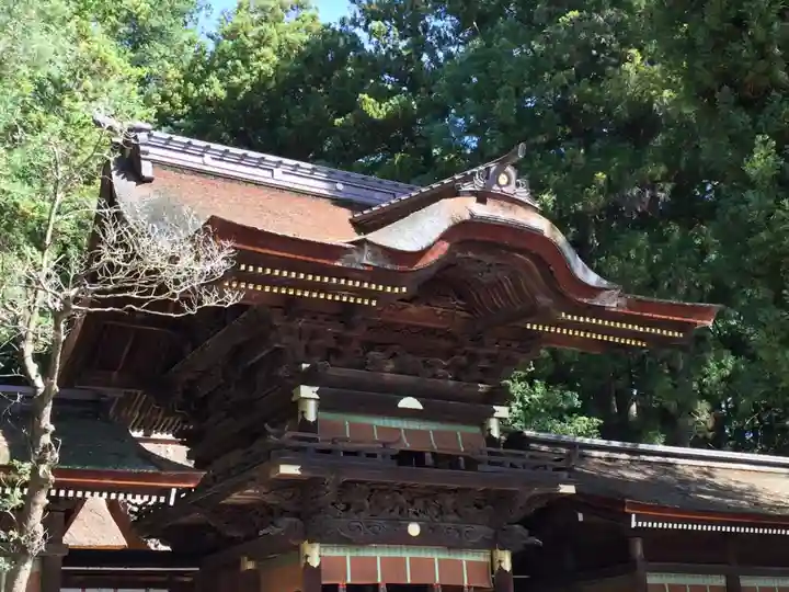 諏訪大社下社秋宮の山門・神門
