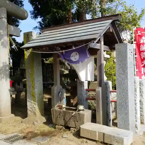 森稲荷大明神の手水舎