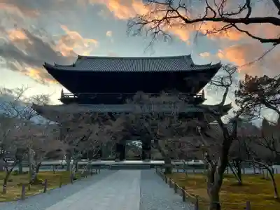 南禅寺の山門・神門