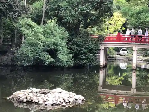 武蔵一宮氷川神社の庭園