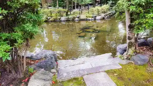 貴船神明社の庭園