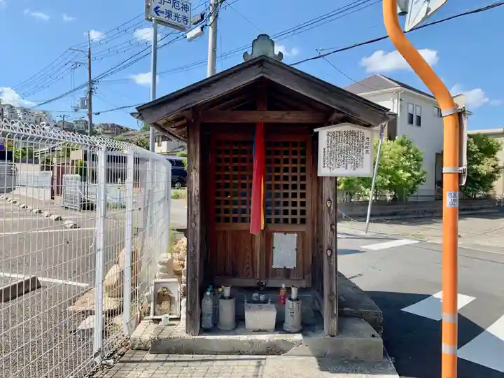 腹切地蔵の本殿・本堂