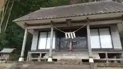 稲荷神社の本殿