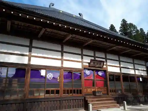 東川院の本殿・本堂