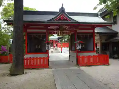 馬橋稲荷神社の山門・神門