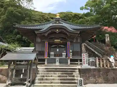 龍光寺の本殿・本堂