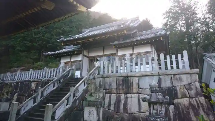 神明神社の本殿・本堂
