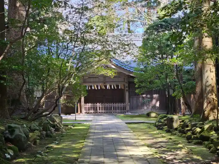 彌彦神社(新潟県)