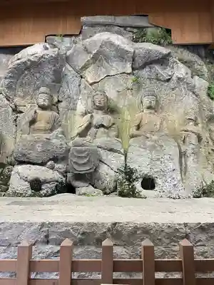 臼杵石仏の仏像