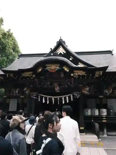 秩父神社の{uncategorized: "未分類", other: "その他", undefined: "問題あり", building: "その他建物", grave: "お墓", sacred_gate: "鳥居", guardian: "狛犬", statue: "像", buddha: "仏像", history: "歴史", nature: "自然", garden: "庭園", animal: "動物", pagoda: "塔", temizu: "手水舎", mountain_gate: "山門・神門", sanctuary: "本殿・本堂", subordinate: "末社・摂社", art: "芸術", scenery: "景色", jizo: "地蔵", ema: "絵馬", goshuin: "御朱印", omikuji: "おみくじ", items: "授与品その他", amulet: "お守り", goshuincho: "御朱印帳", eats: "食事", festival: "お祭り", votive_dance: "神楽", shichigosan: "七五三参", wedding: "結婚式", experience: "体験その他", initially: "初詣", around: "周辺", anti_infection: "感染症対策"}